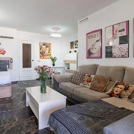 1 Bedroom Amazing In *